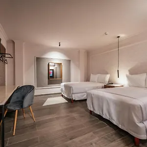 *** Hotel Mid Project Mexico